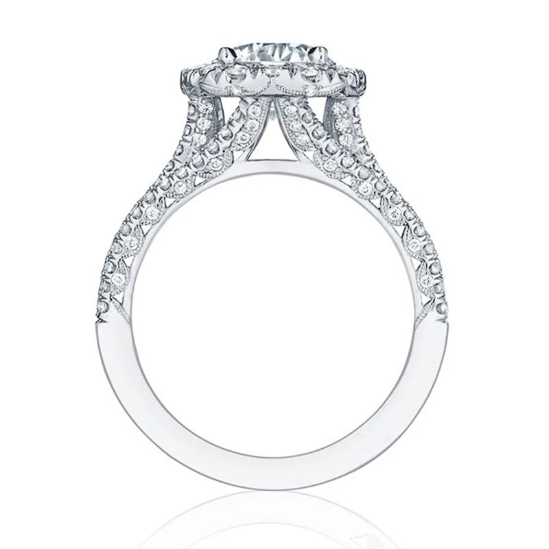 Luxora Ring