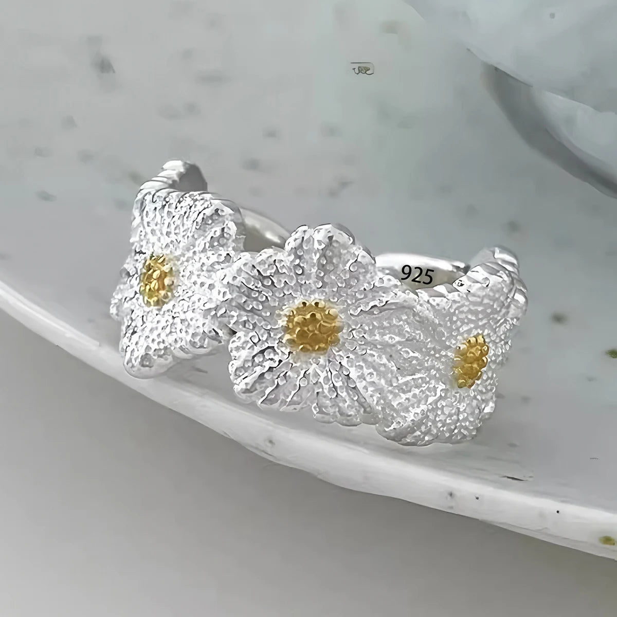 Velora Ring