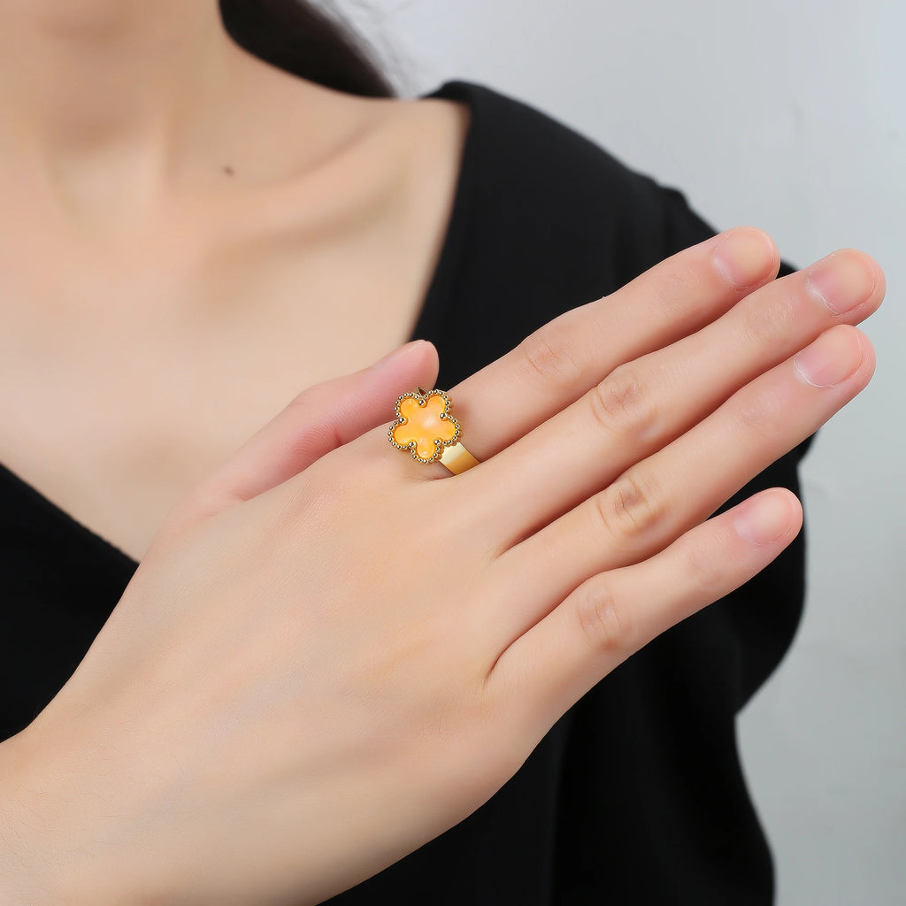 FiveLeaf Ring