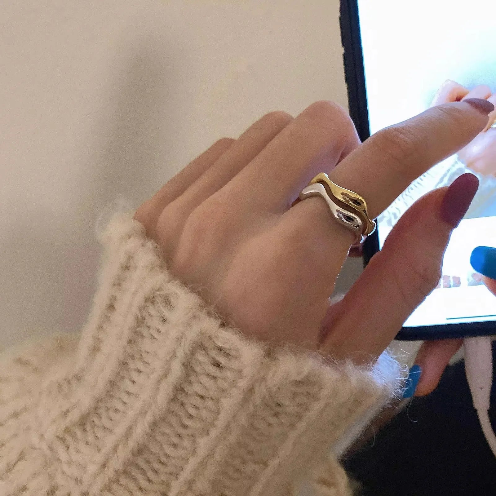 Velora Ring