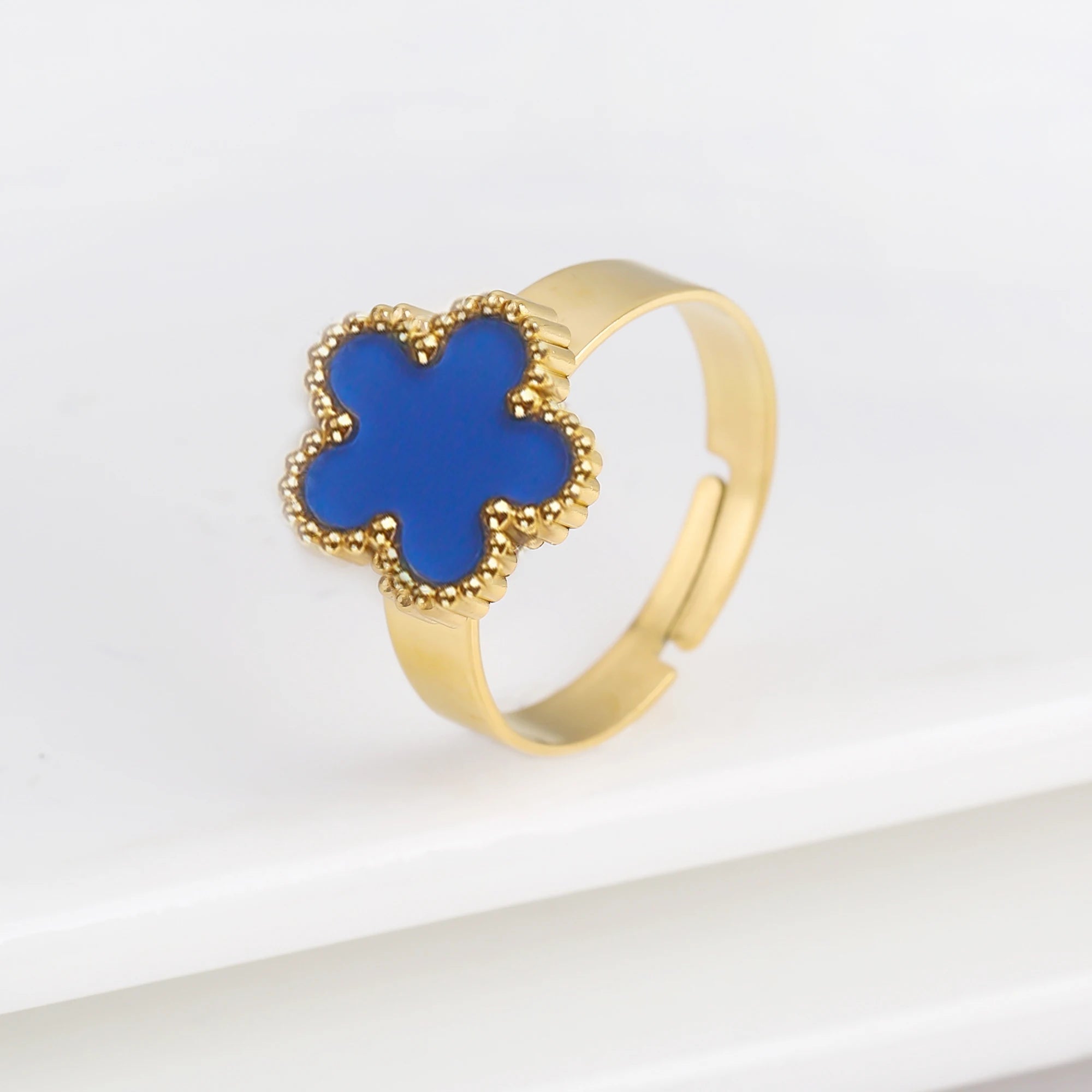 FiveLeaf Ring