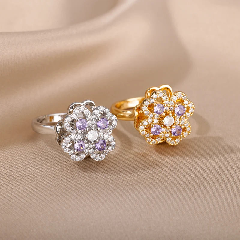 Clovira Ring