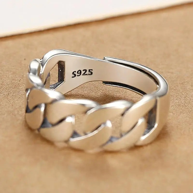Velora Ring