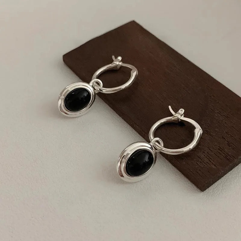 Chic Black